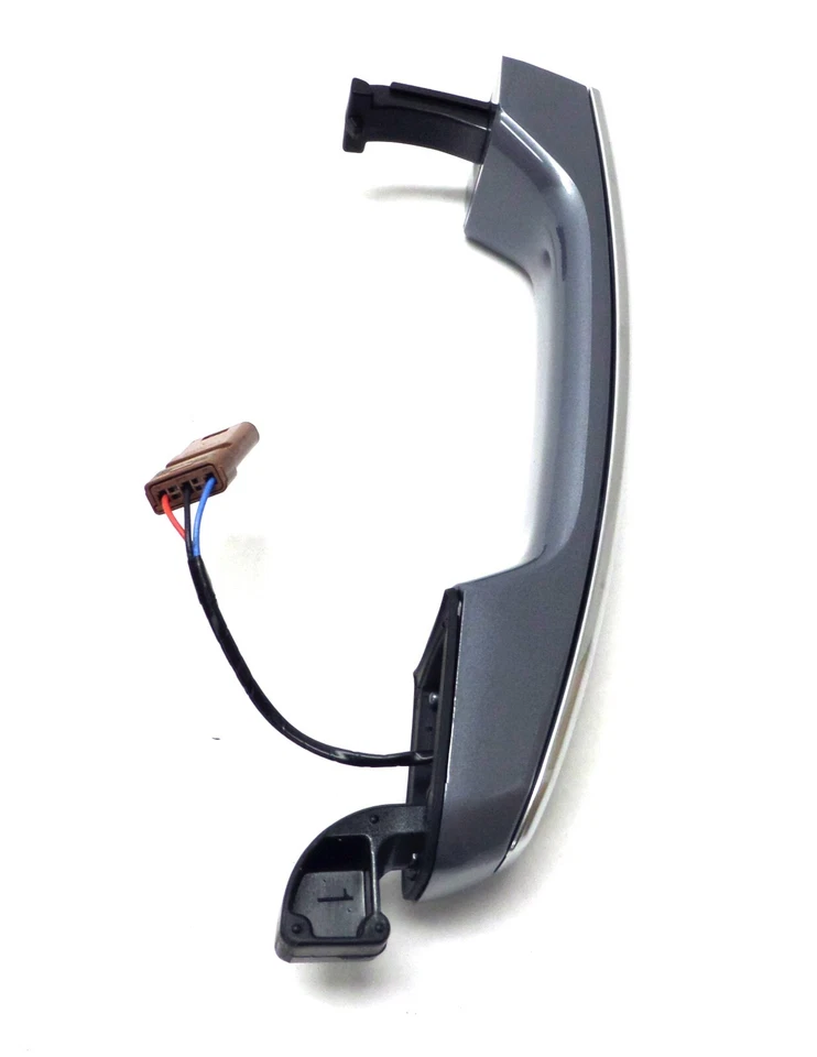 23463961 Manija de puerta trasera nueva derecha o izquierda Overcast Metalli 2015 Cadillac Escalade Foto 4 de 4