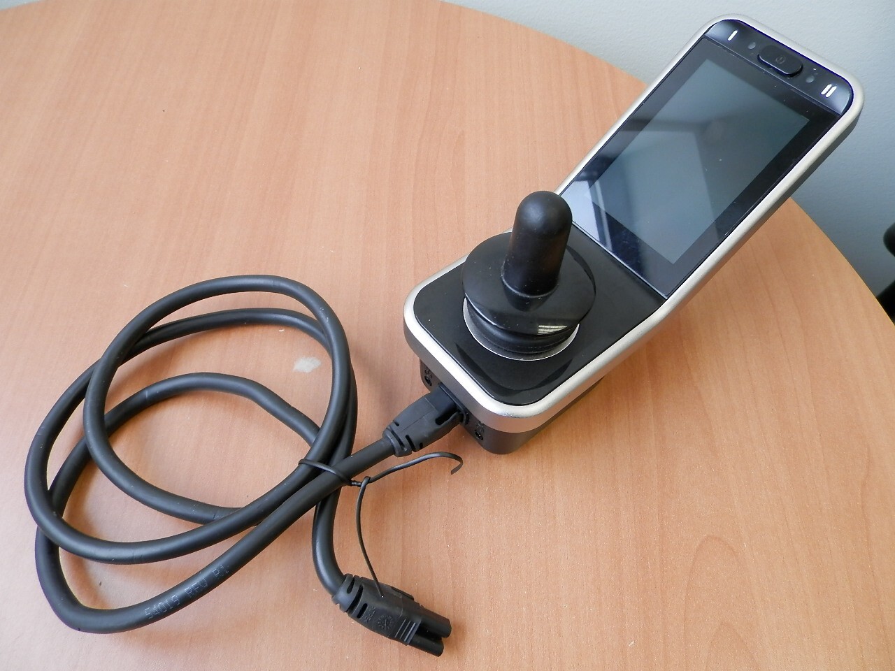 InvacareTDXSP2powerwheelchairDynamicLinxRM+TouchDLX-REM400-Ajoystick