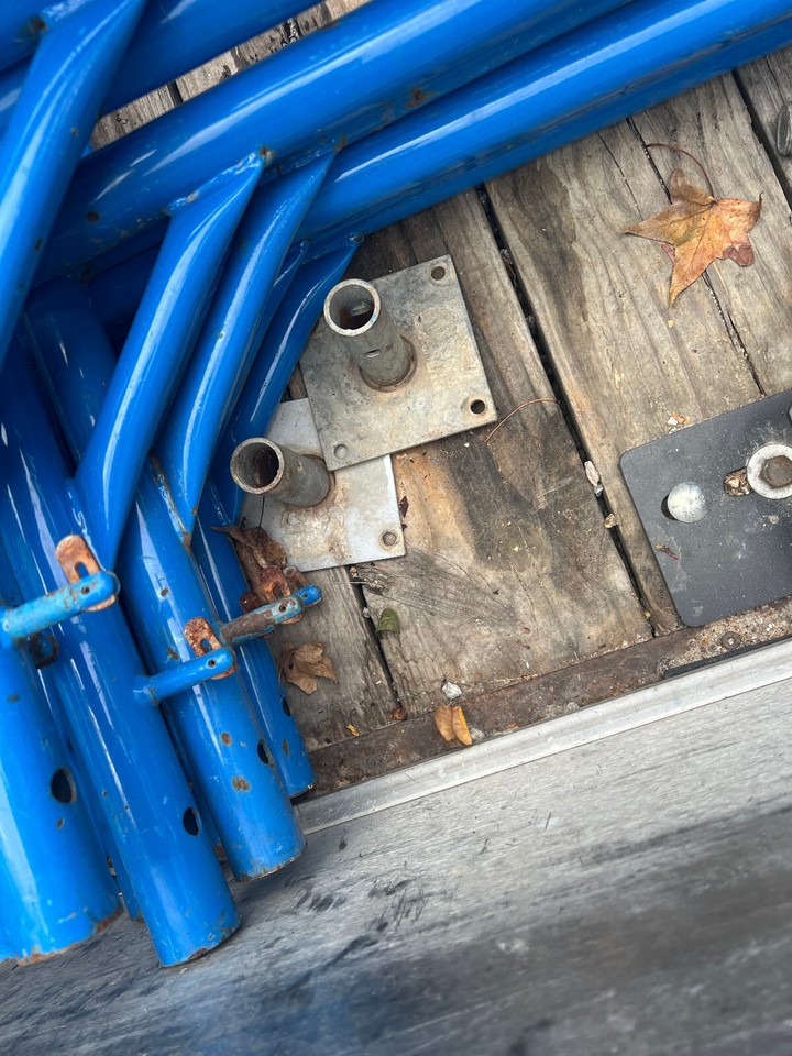 Huge Home Depot Scaffolding Set w/12 Frames Plus More eBay