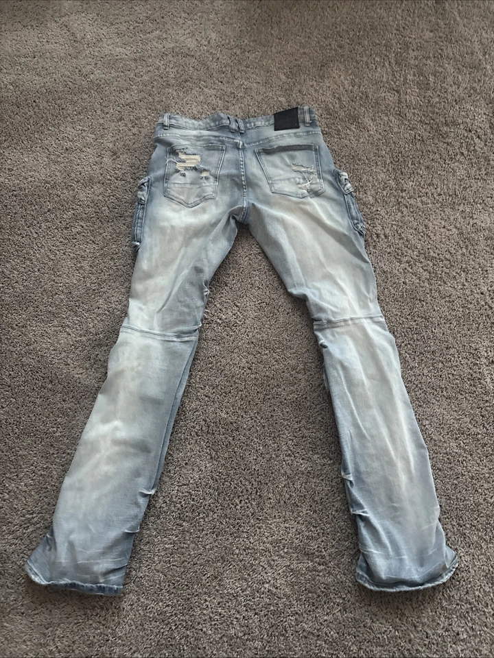 Jeans masculino Smoke Rise azul empilhado vários bolsos, tamanho W34, desgastado - Imagem 2 de 4