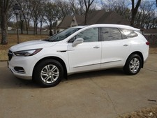 2020 Buick Enclave Essence   MSRP New $44,595