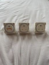 3x Smiths 24 Hour Mechanical Plug-In Timer Switch UK Socket Energy Saving Timers