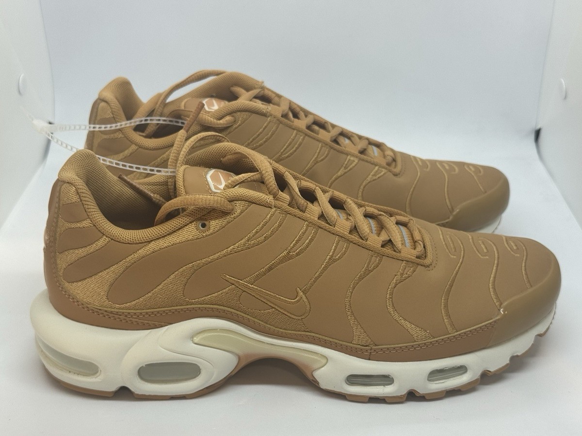 Nike Air Max Plus TN Tuned Sneakers Flax Sail FZ8815-200 Men's Size - Main Image