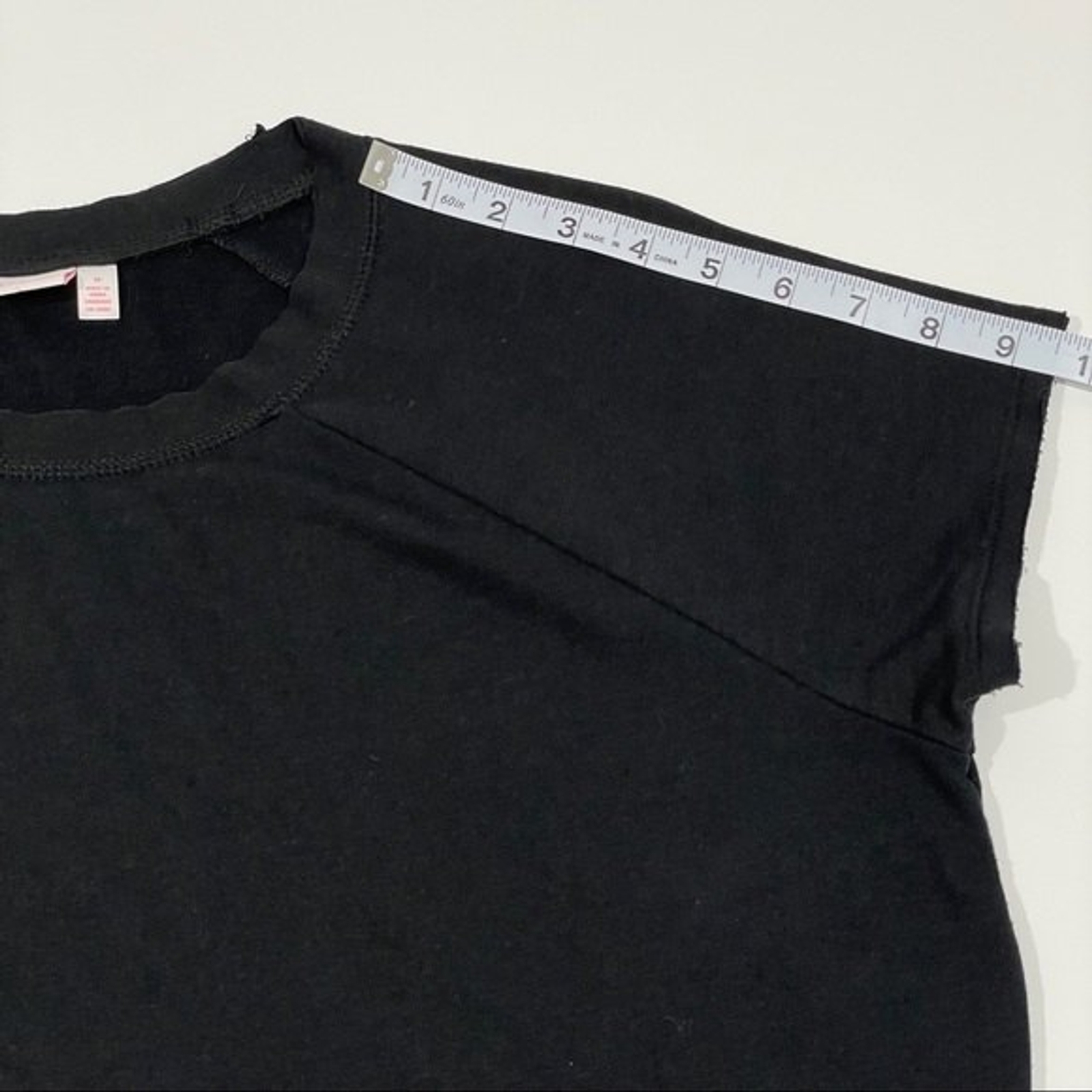 Make + Model black cropped lounge top light sweat… - image 7