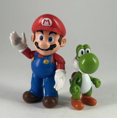 Nintendo Articulated SUPER MARIO 4'' Figure & YOSHI 2.5  Figure LOT of 2 Jakks