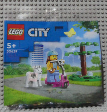 Lego City Dog Park and Scooter Polybag (30639) NEW