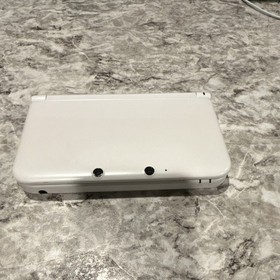 Nintendo 3DS LL Excellent Condition