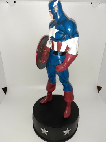 Bowen Designs Captain America Classic Statue 1926/2500 Mint No Box FREE SHIPPING - Picture 2 of 4