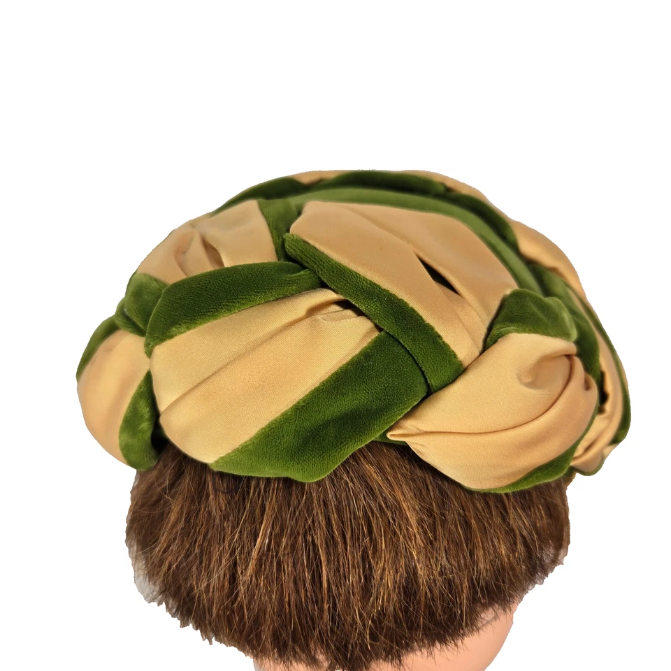 Sombrero John Stetson Mujer Vintage Verde Dorado Satinado Tejido Brocado Forrado Turbante MCM Foto 3 de 4