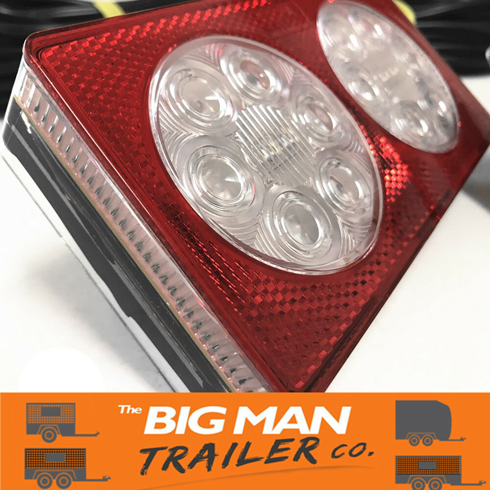 2x Ark LED Submersible Trailer LED Lamps Light 8m pre Wiring Cable 12V