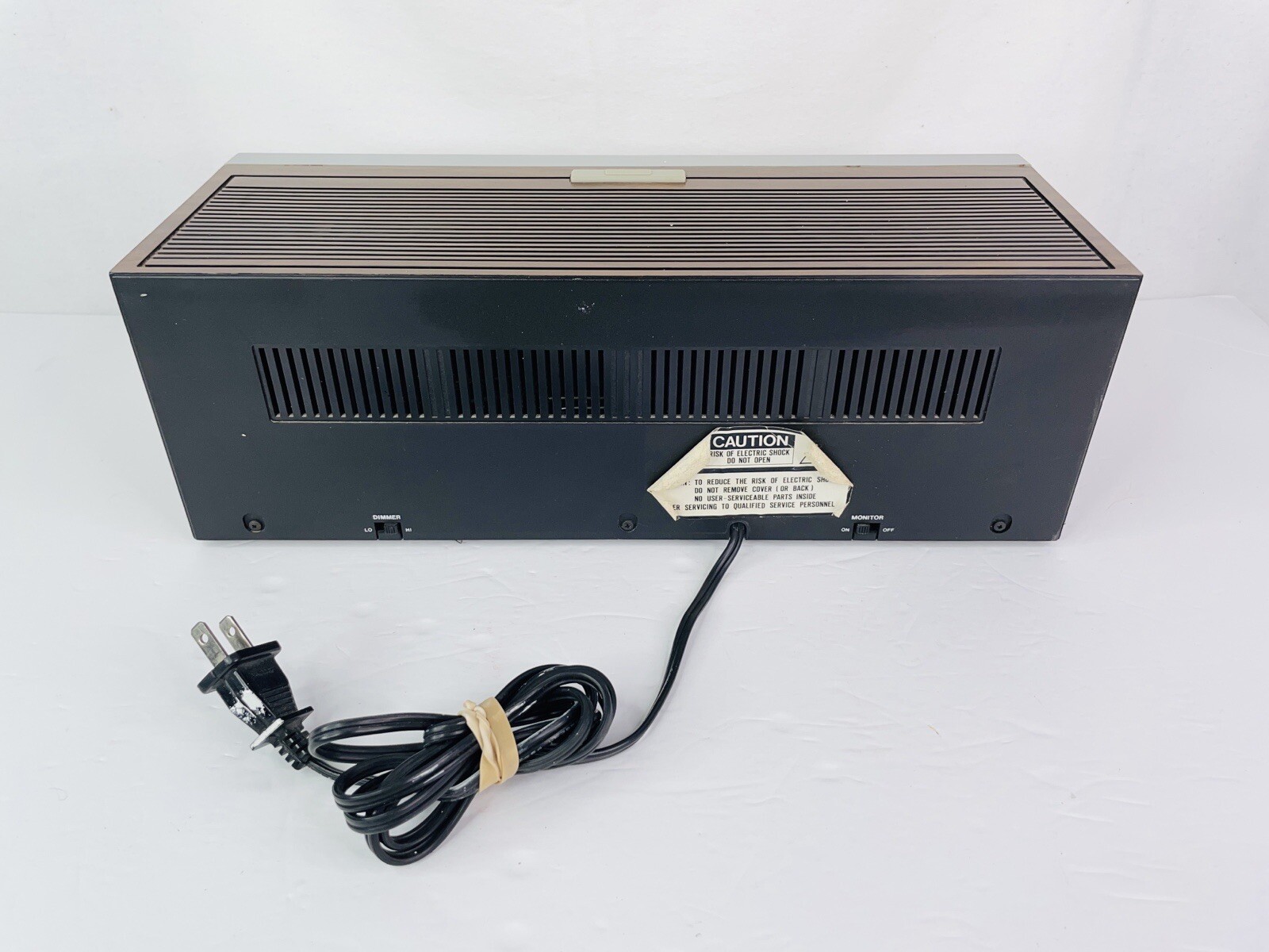 Vintage SSX Model TCR-2952 AM/FM Alarm Clock Radio Cassette Player Recorder
