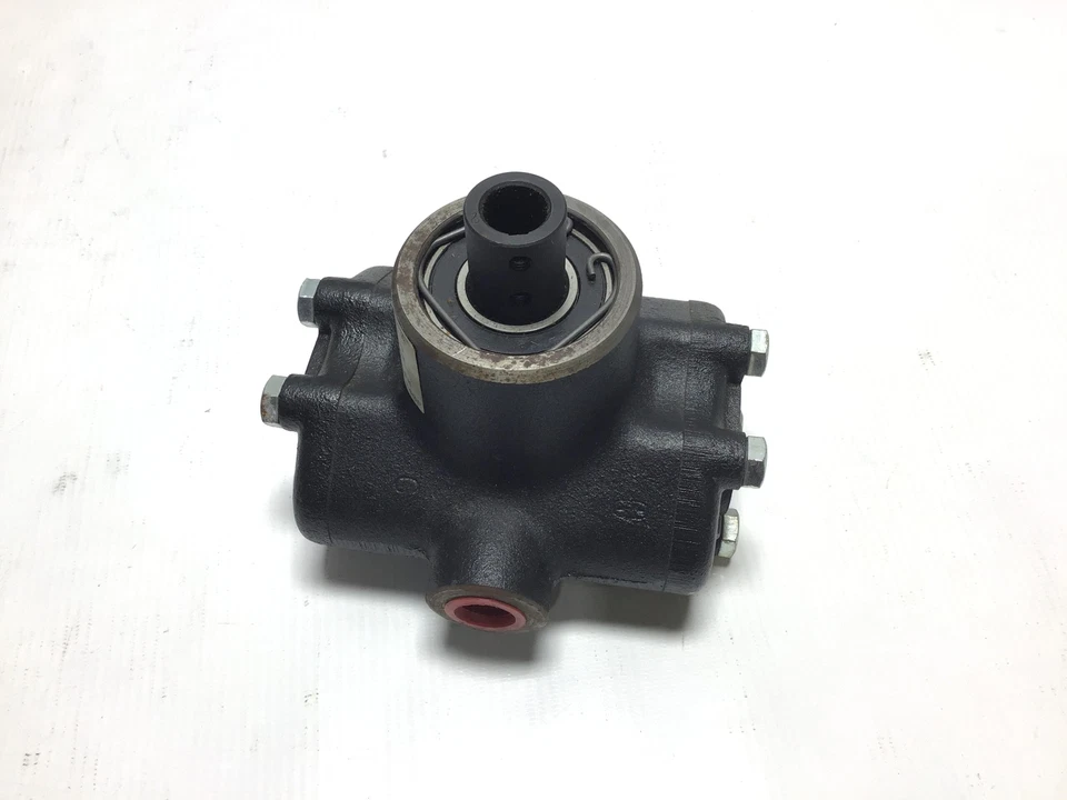 Bomba de pistão Hypro 5320C-HRX máxima PSI 500 - 35Bar Max RPM 1800 Max GPM 2.0/... - Imagem 4 de 4