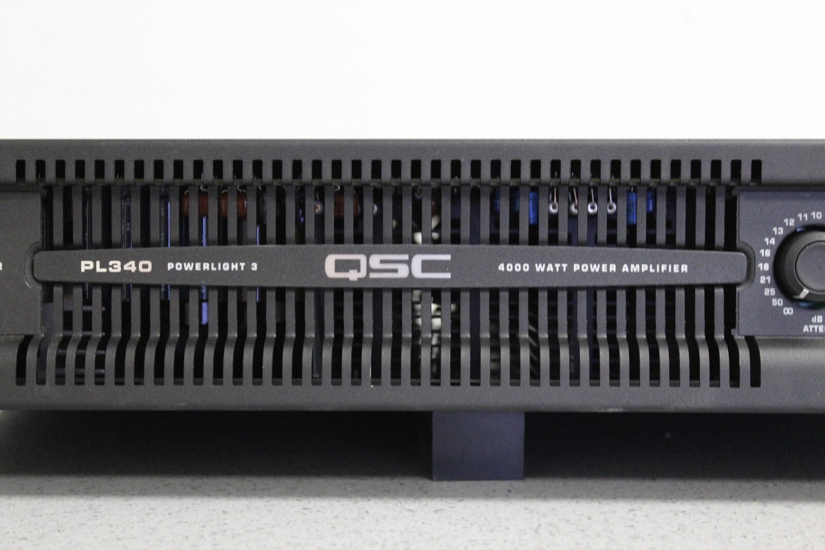 QSC PL-340 Powerlight 3 4000watt Professional Audio Power QSC PL-340 Powerlight 3 4000watt Professional Audio Power