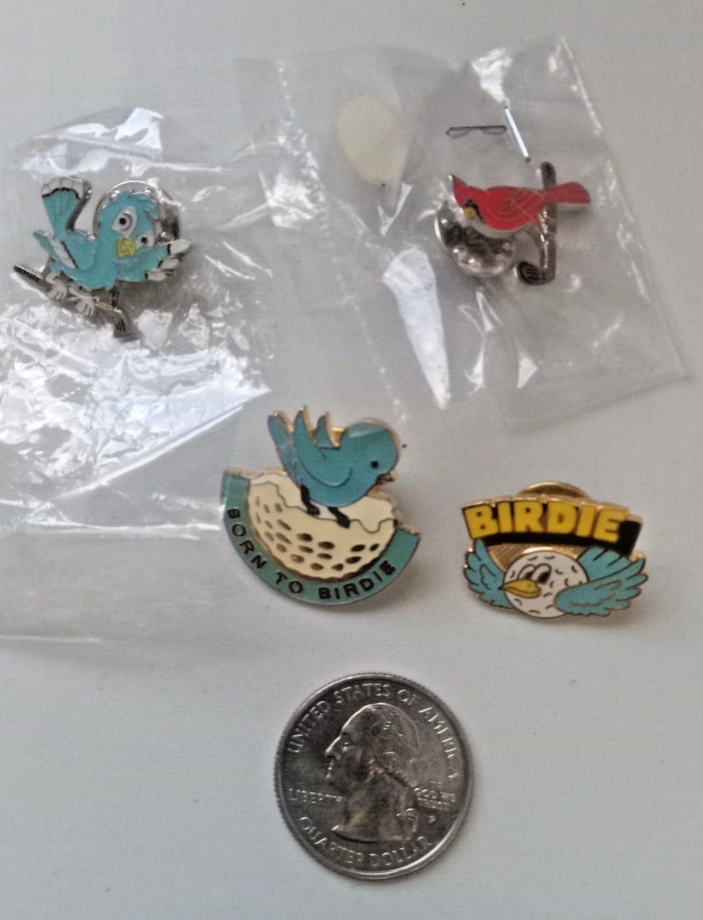 🌞 Vintage Lot of 33 Gold&Silver Tone Rhinestone Enamel Birdie Brooch