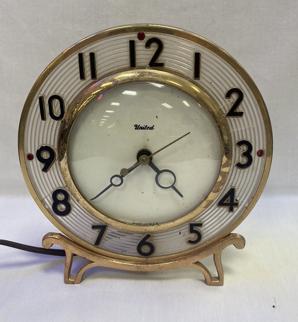 AWESOME Art Deco Round Electric United Clock Model 570 Desk Clock USA WORKS