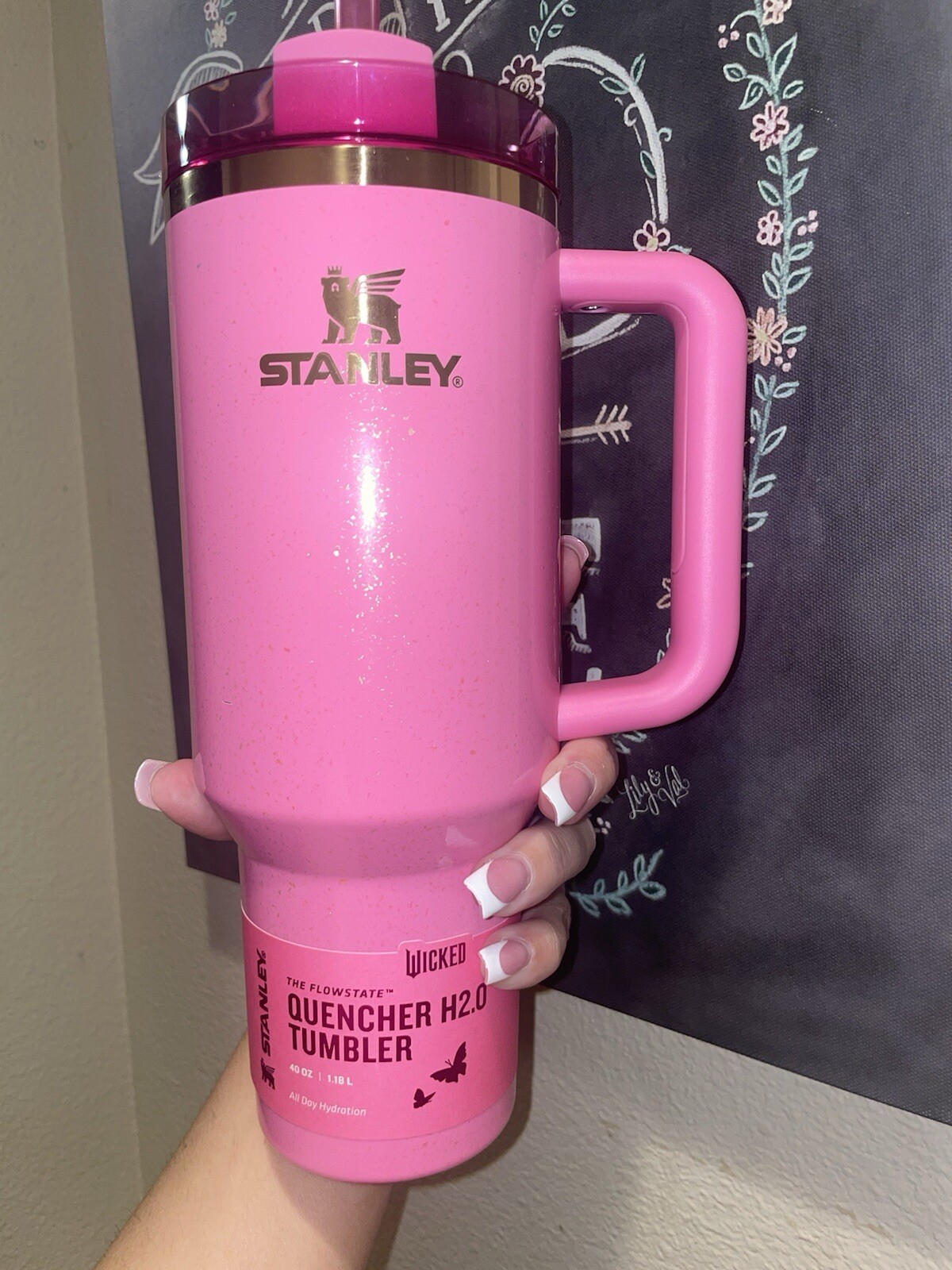 STANLEY x WICKED EXCLUSIVE GLINDA QUENCHER H2.0 FLOWSTATE™ TUMBLER 40 OZ