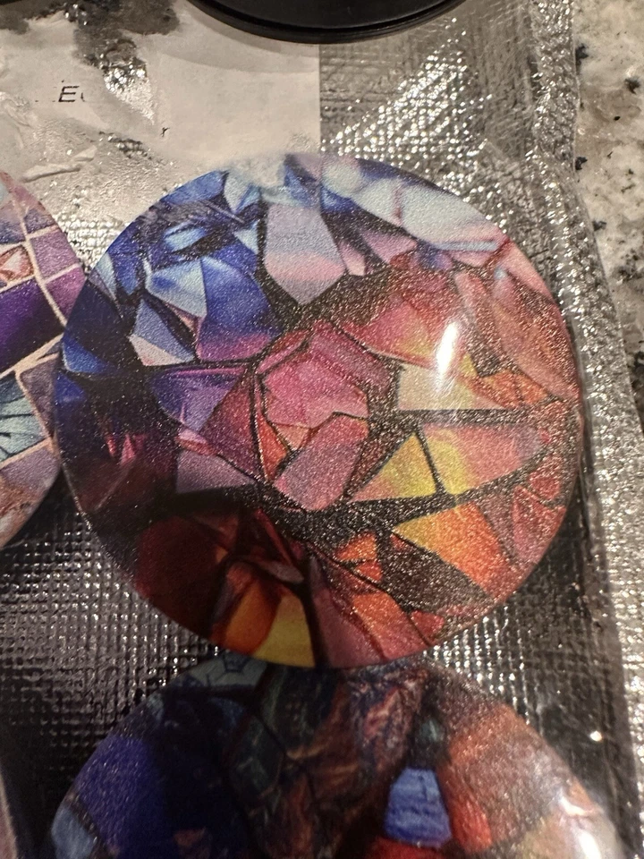 Empuñaduras Plegables y Teléfonos de Pie Tabletas - Enchufe de Agarre Pop - 6 Diferentes Individuales Foto 2 de 4