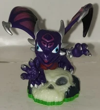2011 Cynder Skylanders Spyros Adventure Video Game Accessory Action Figure ^