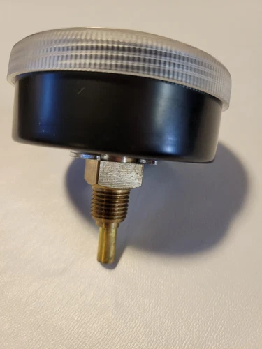 Jones Stephens J40558 Tridicator 2-1/2" Face, Angle 1" Stem 1/4" NPT - Picture 2 of 5