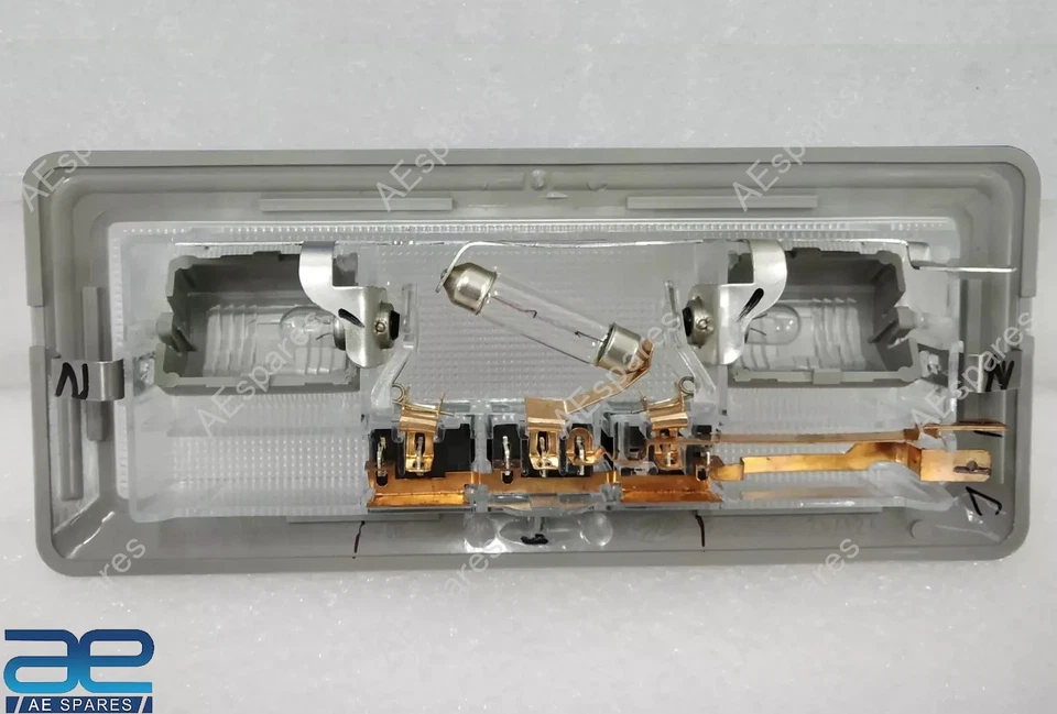 Interior Roof Dome Lamp For Mahindra Bolero Quanto TUV 300 Xylo 1702BU300041X view 2