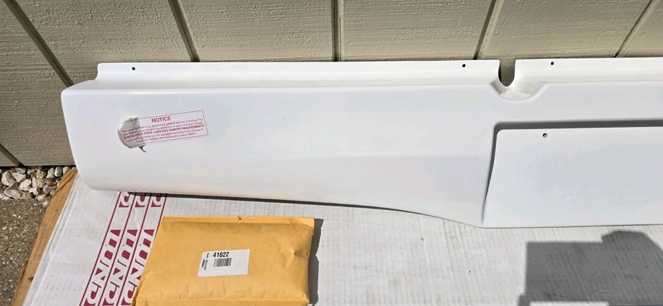 20022 Lund Tailmate Spoiler Parafuso In Rear Roll Pan Valance Dodge Dakota 1997-2004 - Imagem 3 de 4