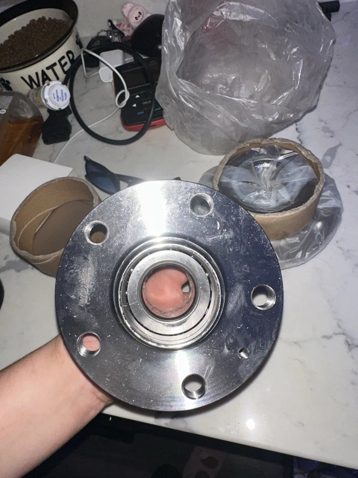 Juego de 2 cojinetes de rueda nuevos con buje 2014 Volkswagen Jetta Se Foto 3 de 4