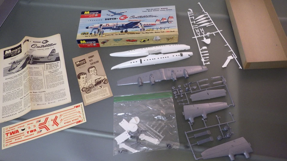 Vtg 1957 Monogram TWA Lockheed Super-G Constellation Airline Airplane Kit Opened - Image 2 of 4