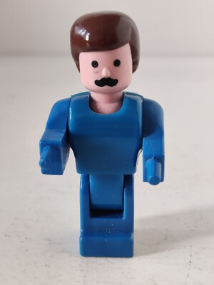 Vintage 1988 Fisher Price Basix Construx Play Figure Blue Free Shipping 