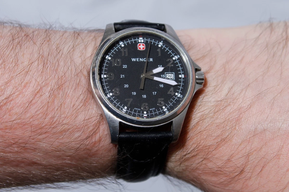 Wenger black watch store