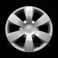 New Hubcap For Toyota Camry 2007-2011 - Premium Replica 16-inch Silver 61137 New Hubcap For Toyota Camry 2007-2011 - Premium Replica 16-inch Silver 61137