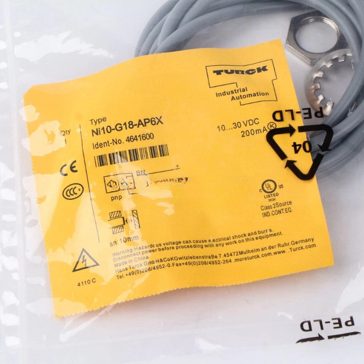 1pc New Turck Ni10-G18-AP6X Proximity Sensor