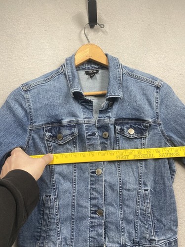 A New Approach Jean Jacket Women’s Denim Medium Wash Sz Small Has Pockets! - Picture 2 of 6
