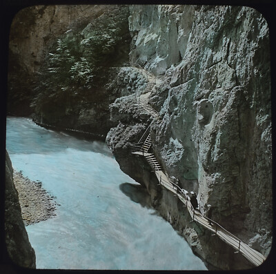 Foto SCHLUCHT AARE VON OBEN DER GALERIE SCHWEIZ UM 1920 Magisches Laternendia