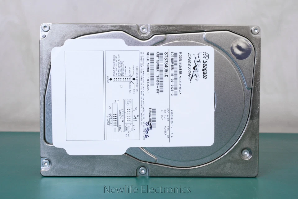 Seagate Cheetah 73GB 10,000 RPM 3.5 in. Ultra160 SCSI HDD ST373405LC 9R6006-999 - Image 2 of 4