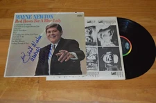 Wayne Newton Signed "Red Roses For A Blue Lady" LP COVER with Beckett Hologram