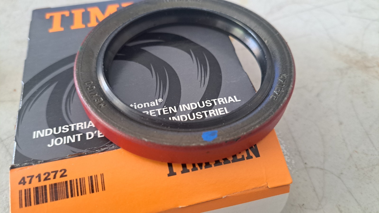 471272 oil seal
