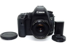 Canon EOS 5D Mark III Body EF 50mm F1.8 II Working