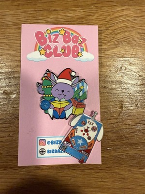 Biz Baz Club Collectible  Pin Set Of 2 - Independent Artist