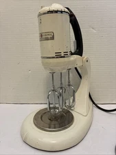 Vintage*General Electric Triple/3-Beater/Mixer White Stand Mixer*No Bowls