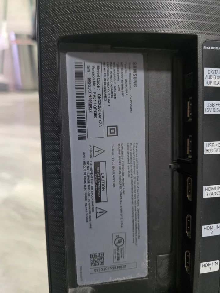 Samsung 32-inch Class QLED 4K Series Smart TV QN32Q50RAF No Remote - Image 2 of 4