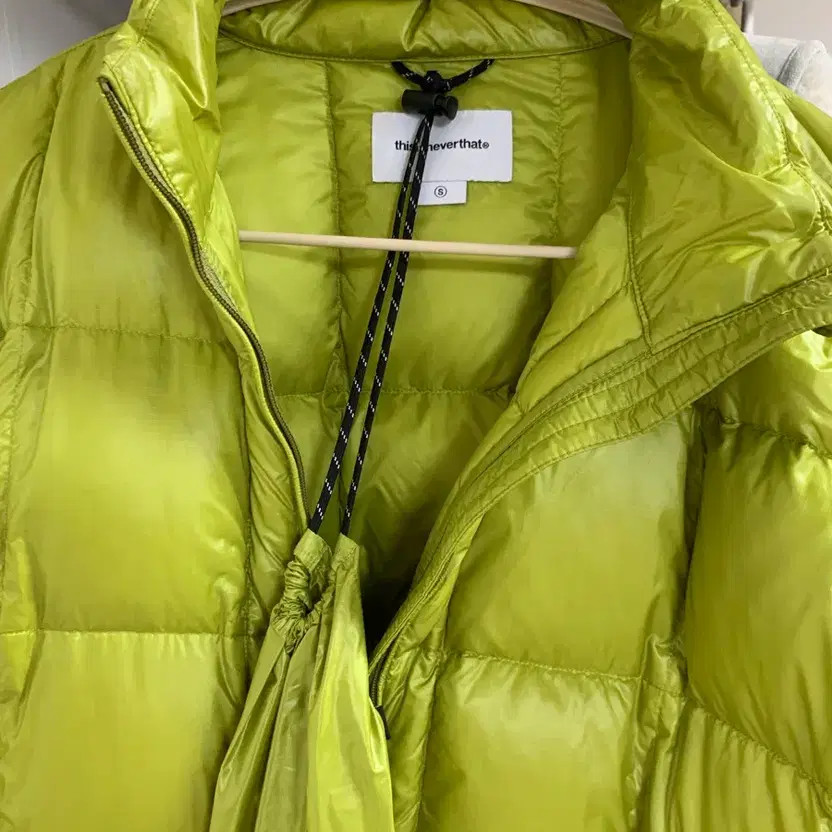 ThisisNeverThat Light Padded Puffer Jacket Lime S… - image 4