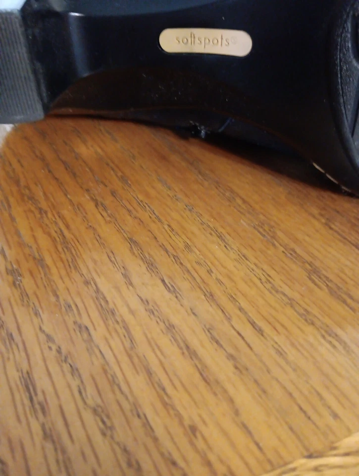 Botas Regan Softspots para mujer de cuero negro talla 8,5 WW Foto 3 de 4