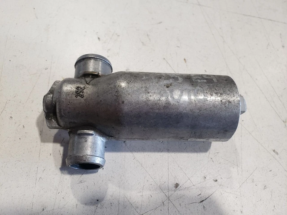 Válvula de control de ralentí - BMW 325CI E46 M54 2003 - Se adapta a 01-06 OEM 1744713 Foto 2 de 4
