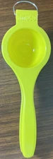 IMUSA Yellow Lemon Lime Citrus Aluminum Hand Press Squeezer w/ Metal Hanger! 🍀