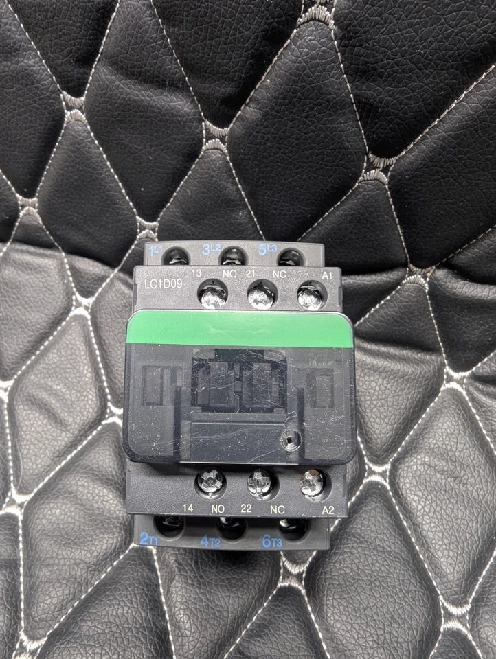 LC1D09B7 Contactor 24V coil AC 3NO 9A replace Schneider Contactor Deca LC1D09B7 - Image 2 of 4