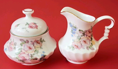Vintage Schwarzenhammer Bavaria Germany Porcelain Wild Rose Sugar Bowl & Creamer