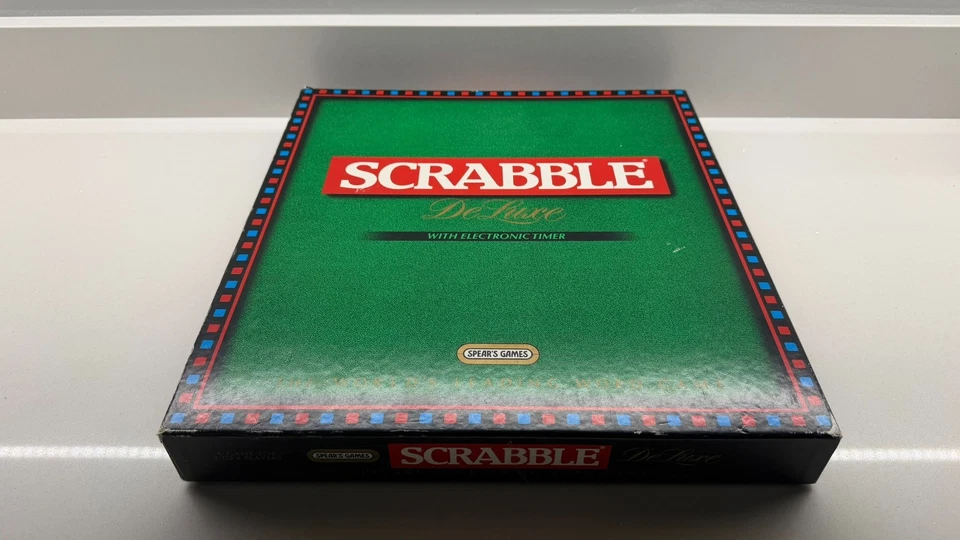 Rare vintage Scrabble Deluxe With Turntable And Electronic Timer 1988 complete - Image 3 of 4