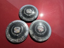 1993-1996 Cadillac Deville Fleetwood Center Caps 3 In Good Used Condition Oem