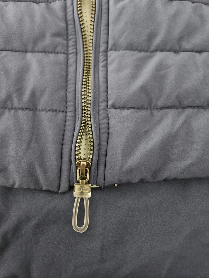 Women's Tangerine Navy Puffer Vest with Gray Zipper Trim XXL/XXG - Image 4 of 4