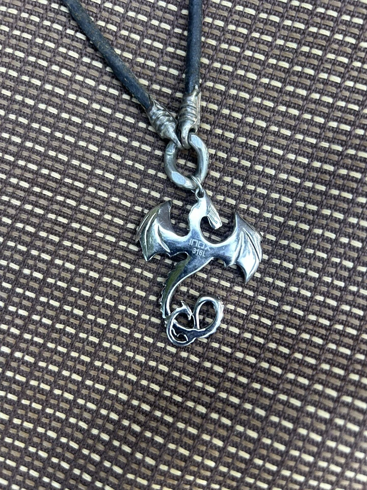 Collar BICO Australia Dragón Dije Colgante Negro Cordón Encerado 18" Foto 2 de 4